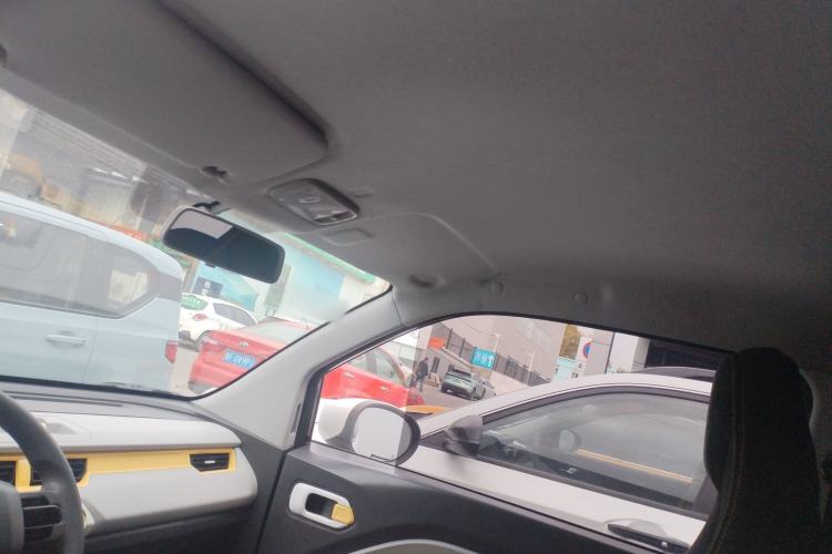 Used Chery QQ Ice Cream 2022 120km Milkshake Phosphate Lithium-Iron