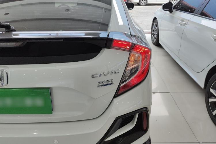 Used Honda Civic 2021 HATCHBACK 220TURBO CVT New Trendsetter