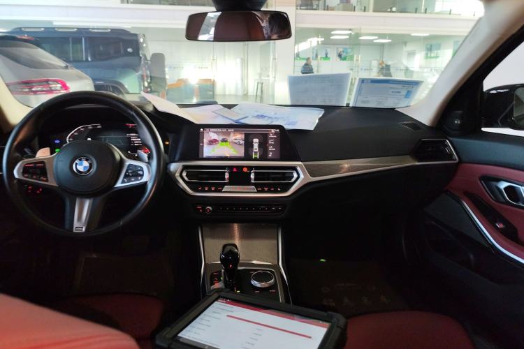 Used BMW 3 Series 2022 330i M Sport Night Edition
