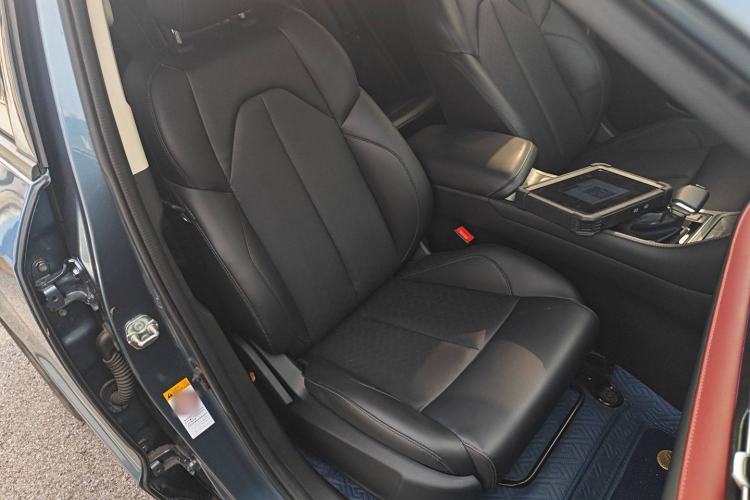 Used CHANGAN CS55PLUS 2020 1.5T Automatic Colorful Model
