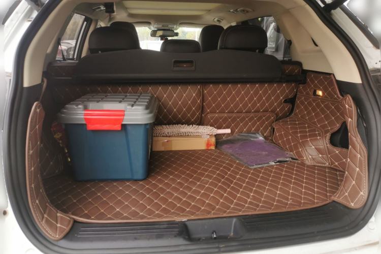 Used Geely Auto Emgrand X7 Sport 2016 1.8TD Automatic Smart Model Trunk