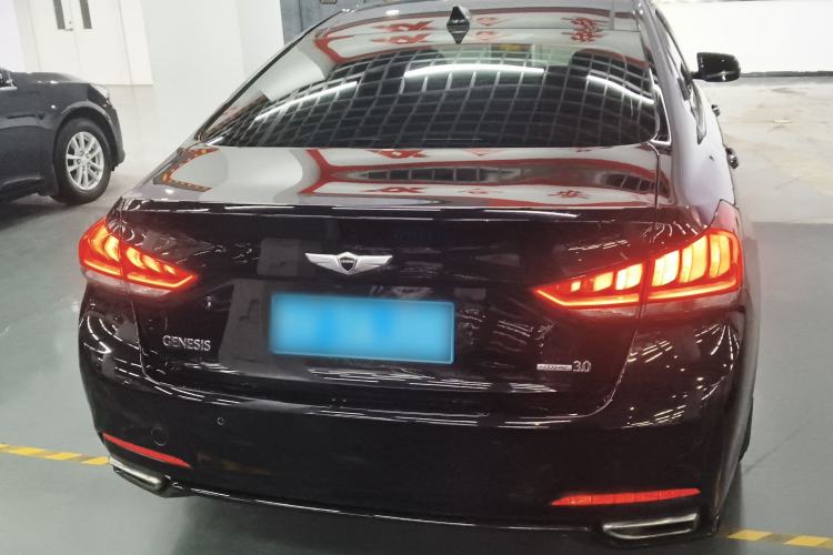 Used Hyundai Genesis 2015 3.0GDi Four-Wheel Drive Luxury Edition