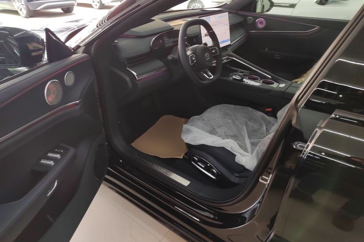 Used Zeekr 001 2026 Model 103° Rear-Drive Max Version Driver Seat