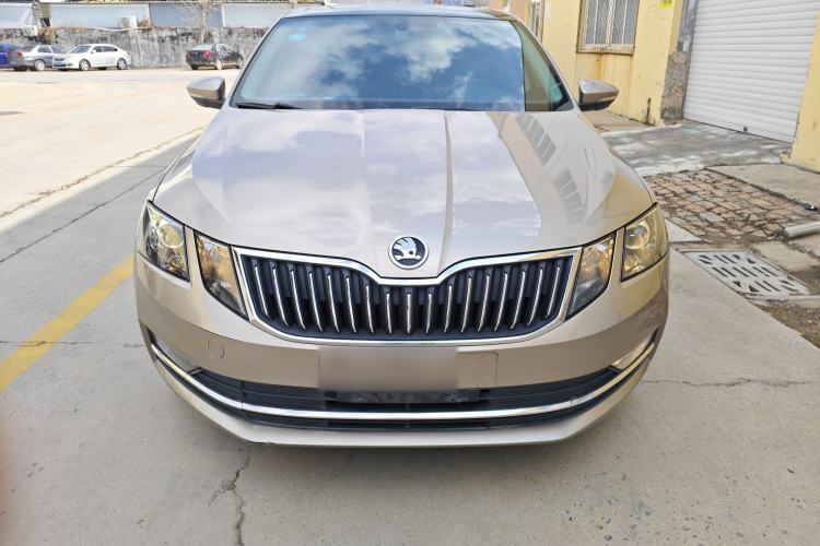 Used Skoda Octavia 2019 1.5L Automatic Luxury Edition Front