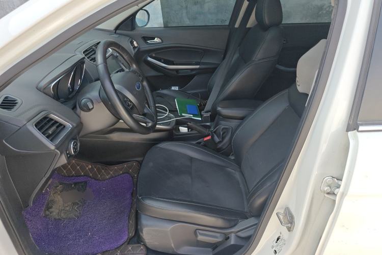 Used Ford Escort 2019 Revised Version 1.5L Automatic Enjoyment Type China VI Standard Left Front Seat