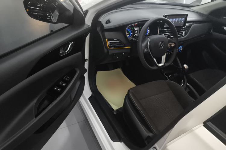 Used CHANGAN Eado DT 2018 1.6L Manual Comfort Model Driver Seat