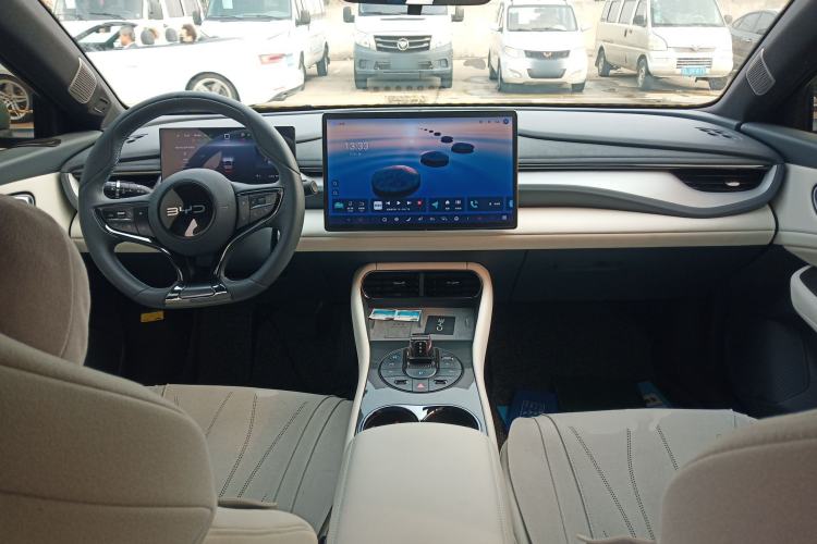 Used BYD Seal 06GT 2025 505 Wave Plus Edition Center Console
