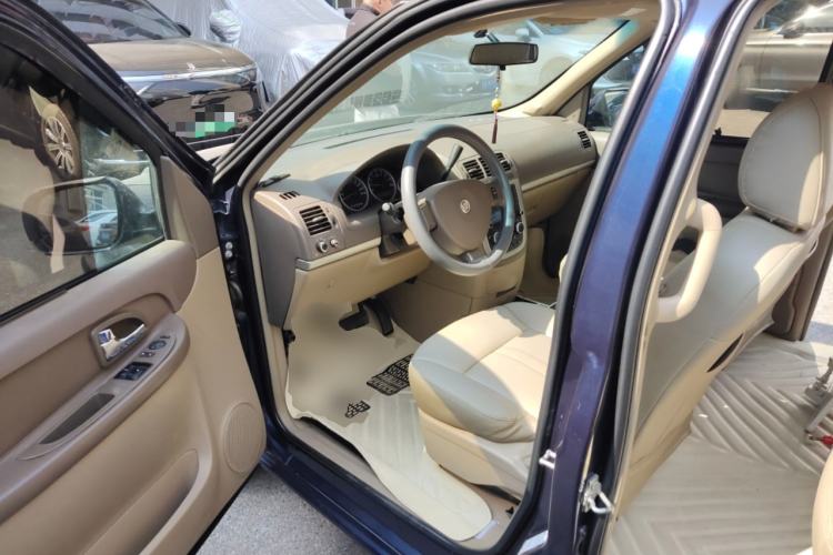 Used Buick GL8 2014 2.4L Classic Edition