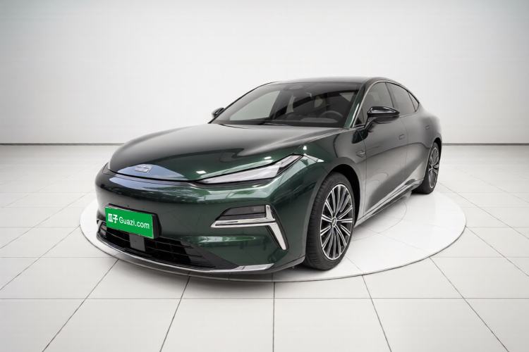 Used Geely Galaxy 8 2025 130km EM-P Exploration Edition