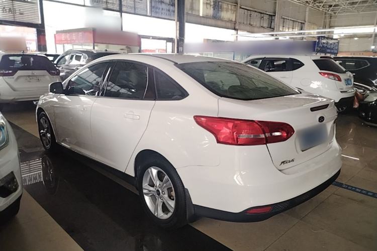 Used Ford Focus 2017 Sedan 1.6L Manual Comfort Plus SmartDrive Edition