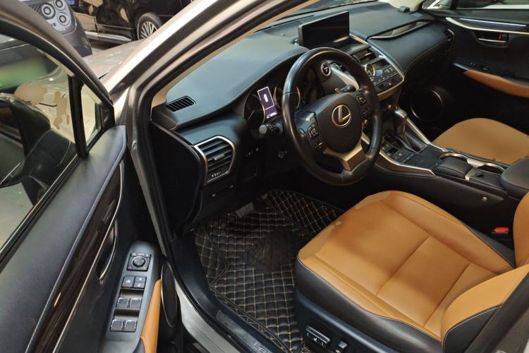 Used Lexus NX 2020 300h All-Wheel Drive FENGZHI Version China VI Standard Driver Seat