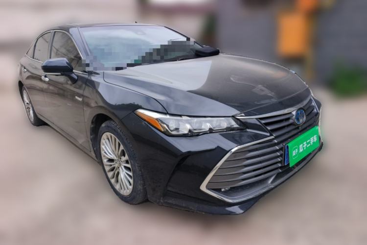 Used Toyota Avalon 2019 Dual-Engine 2.5L XLE Prestige Version China VI Standard
