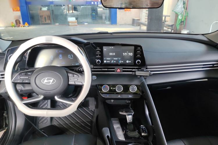 Used Hyundai Elantra 2023 1.5L CVT GLX Elite Edition