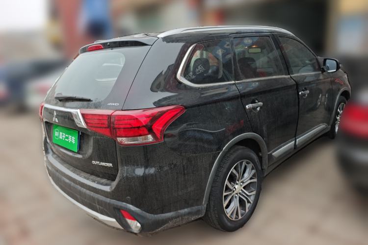 Used Mitsubishi Outlander 2018 2.4L 4x4 Elite Edition 5 Seats