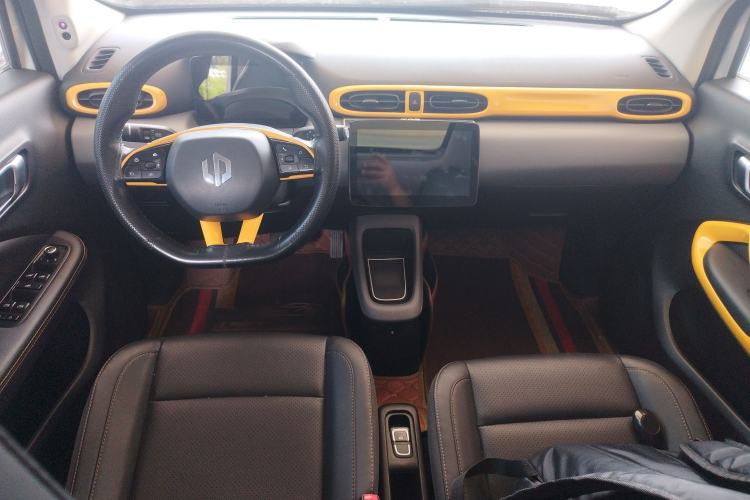 Used Leapmotor T03 2020 400 Luxury Edition Center Console