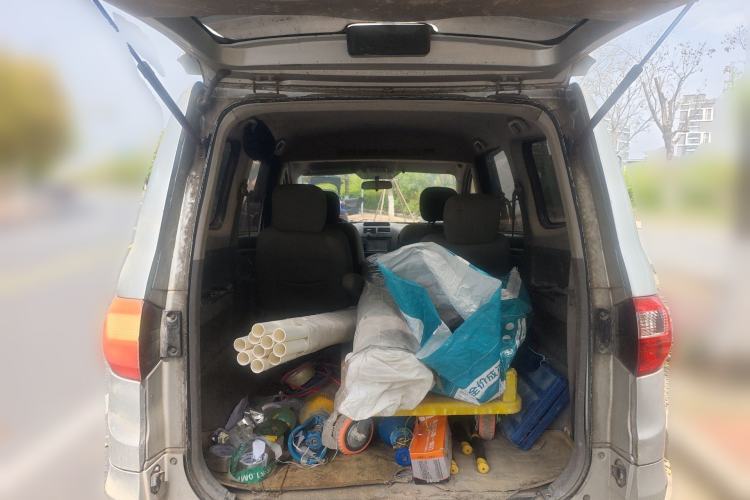 Used BAIC Weiwang M20 2014 1.5L Standard Version BJ415B Trunk