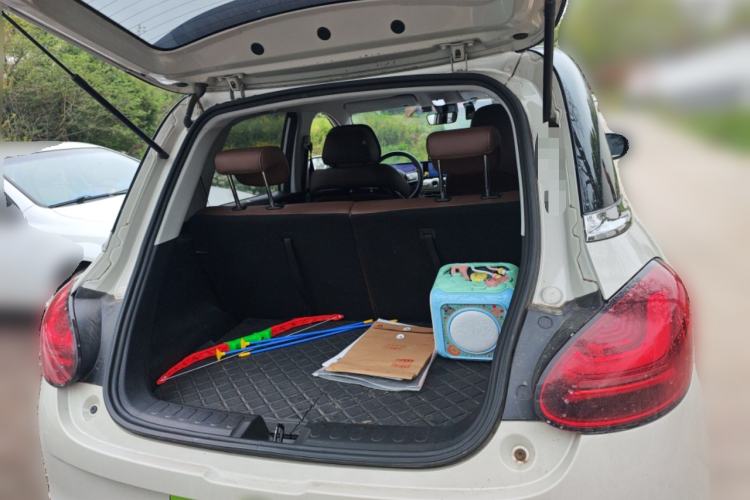 Used Wuling Bingo 2023 333 km Lingxi Connected+ Version Trunk