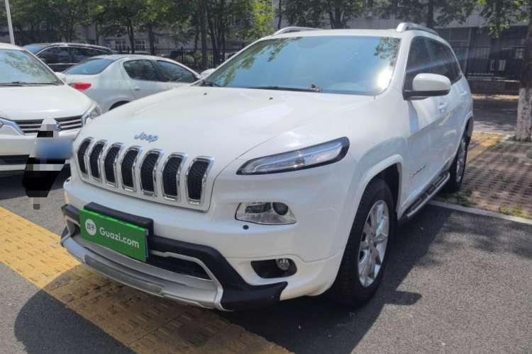 Used Jeep Cherokee 2017 2.4L Professional Smart Edition
