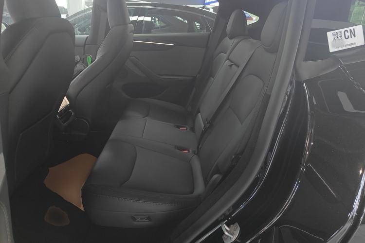 Used Tesla Model Y 2026 Rear-Drive Model