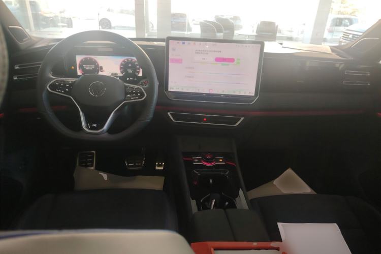 Used Volkswagen Tiguan L 2024 PRO 380TSI Four-Wheel Drive R-Line Prestige Edition
