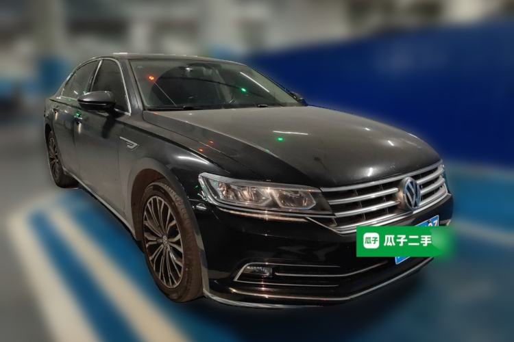 Used Volkswagen Phideon 2018 Revised Version 380TSI Two-Wheel Drive Business Edition
