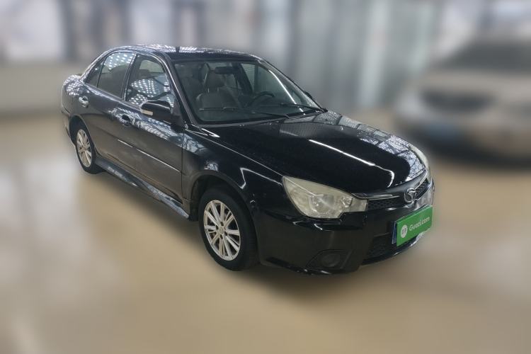 Used Soueast V3 Lingyue 2014 1.5L Manual Happiness Edition Front Right 45 Deg