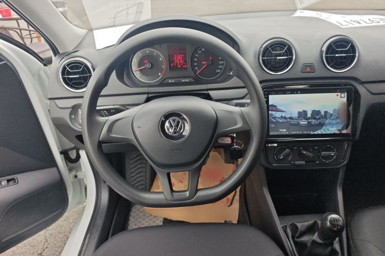 Used Volkswagen Jetta 2017 1.4L Manual Fashion Edition