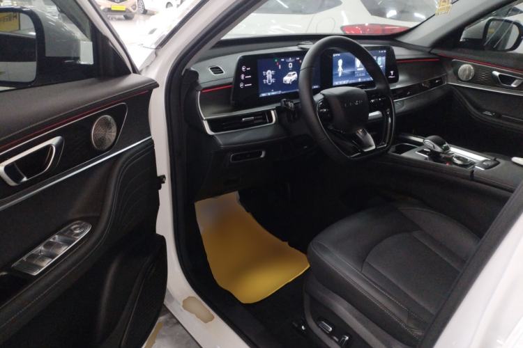 Used Chery Tiggo 8 PRO 2024 Champion Edition 290T Two-Wheel Drive Shining Version 5 Seats
