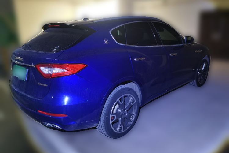 Used Maserati Levante 2018 3.0T Classic Edition Rear Right 45 Deg