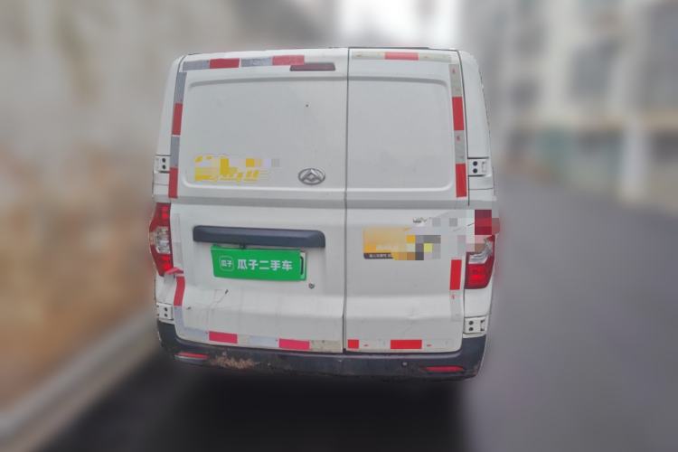 Used SAIC MAXUS EV30 2022 Pure-Electric Smart Logistics Expert with Long Wheelbase Guoxuan