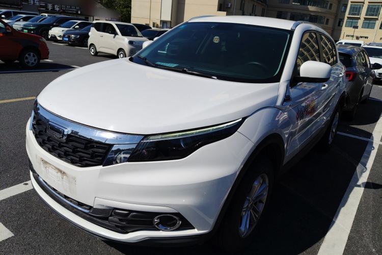 Used Qoros 5 2018 Revised Version 1.6T Automatic Leading Edition