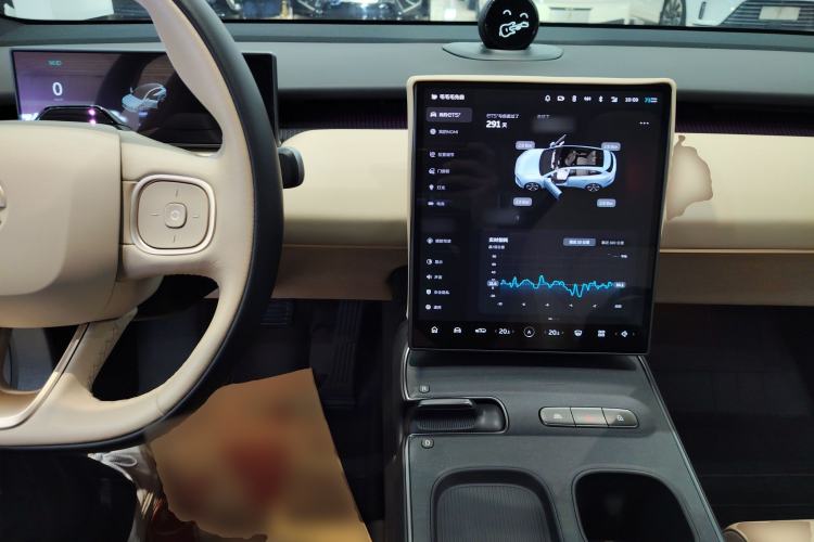 Used Nio ET5T 2023 75 kWh Touring Center Console