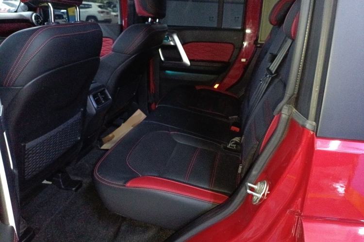 Used BAIC Off-Road BJ40 2023 2.0T Automatic Four-Wheel Drive Urban Hunter Edition Chivalrous Type
