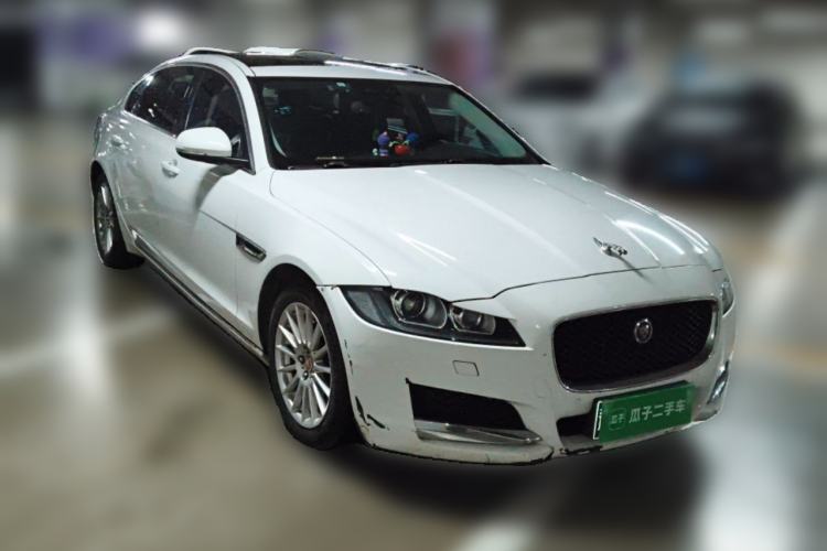 Used Jaguar XFL 2017 XFL 2.0T 200PS Elite Edition Front Right 45 Deg