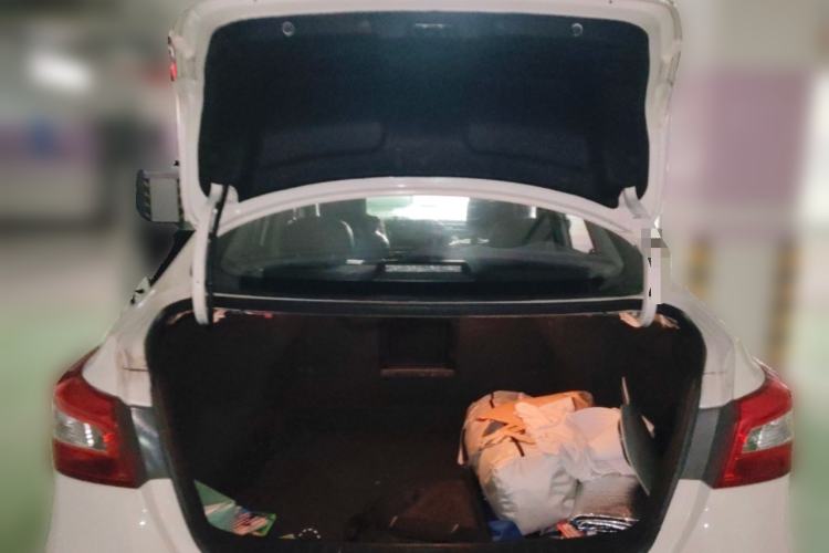 Used Nissan Sylphy 2016 1.6XV CVT Smart Enjoyment Version Trunk