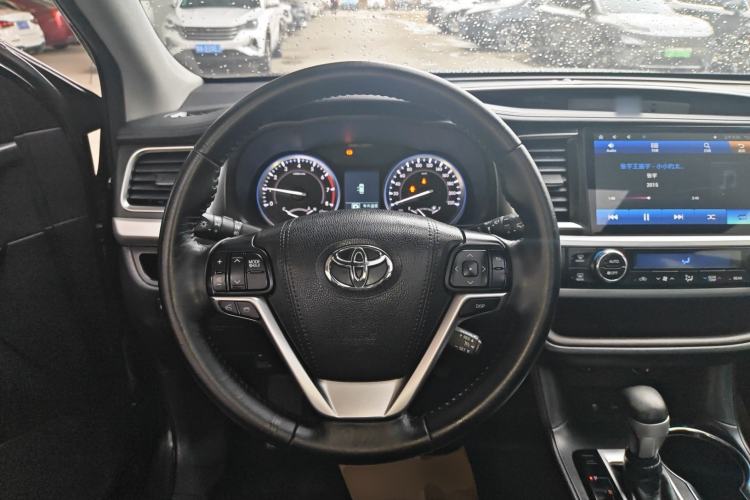 Used Toyota Highlander 2017 2.0T Four-Wheel Drive Luxury Edition 7 Seats
