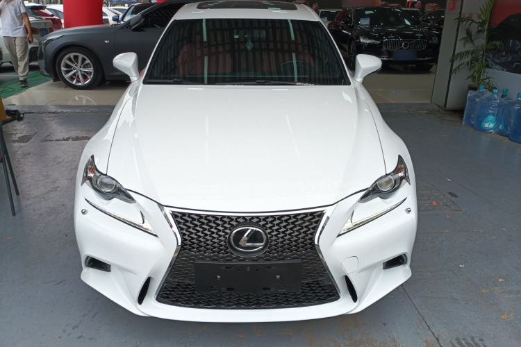 Used Lexus IS 2015 200t F SPORT