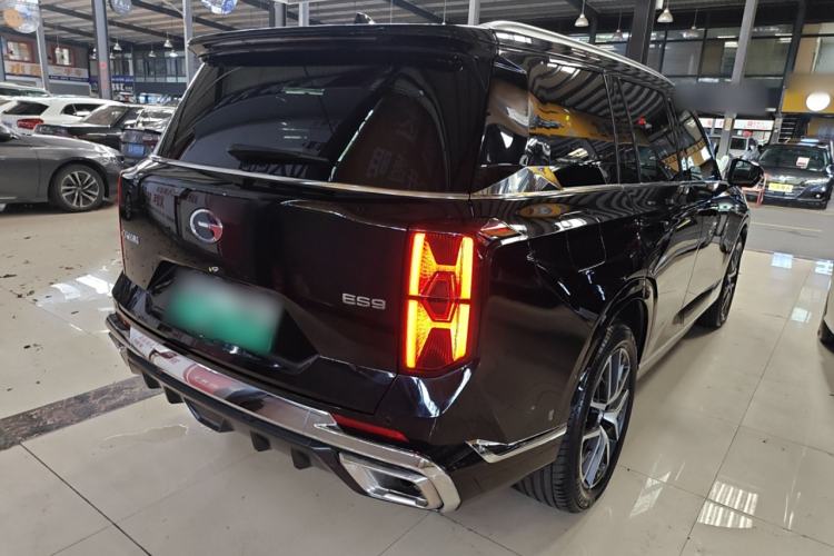 Used GAC Trumpchi ES9 2024 PHEV with 143 km Max