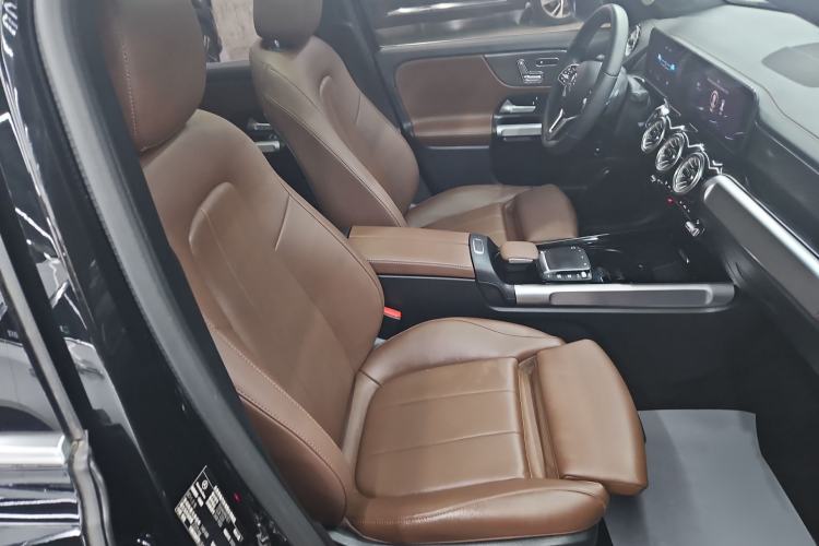 Used Mercedes-Benz GLB 2023 GLB 220 Fashion Model
