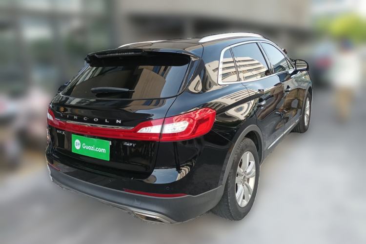 Used Lincoln MKX 2015 2.0T Two-Wheel Drive Deluxe Edition Rear Right 45 Deg