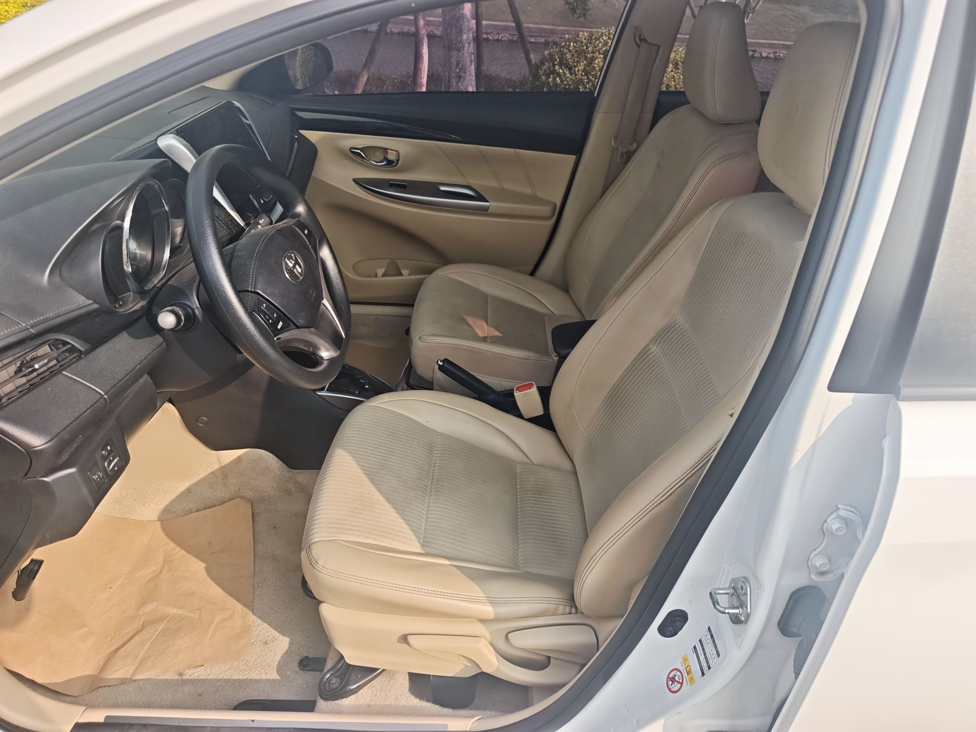 Interior delantero