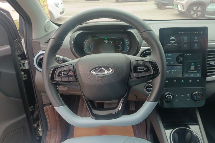 Used Chery QQ Little Ant 2023 251km True Love Edition Lithium Iron Phosphate Steering Wheel