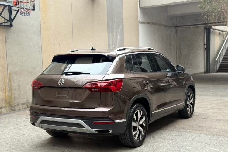 Used Volkswagen Tayron 2020 280TSI Two-Wheel Drive Luxury Connect Edition
