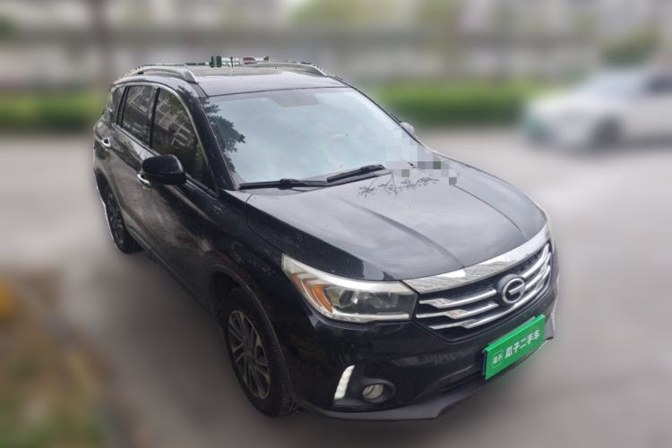 Used GAC Trumpchi GS4 2016 235T G-DCT Elite Edition Front Right 45 Deg