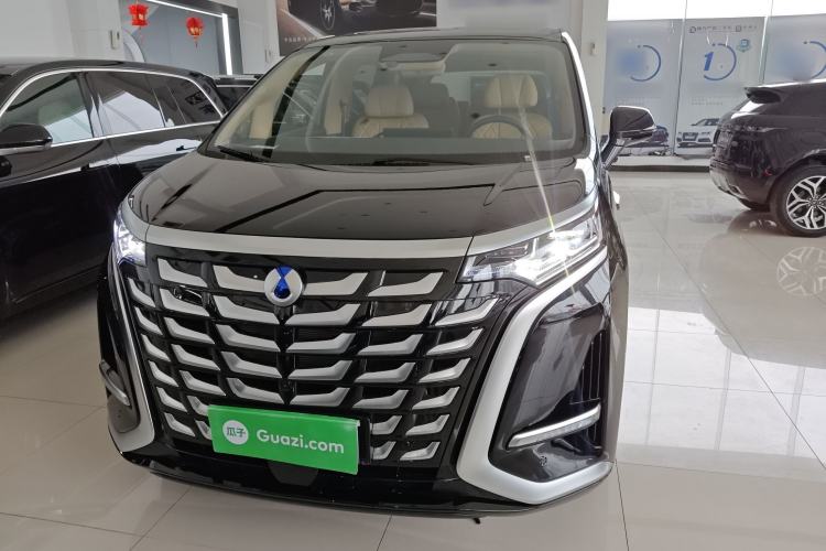 Used Denza D9 2025 Model DM-i Two-Wheel Drive Prestige Edition