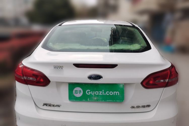 Used Ford Focus 2015 Sedan 1.6L Automatic Trend Model
