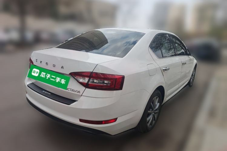 Used Skoda Octavia 2021 1.5L Manual Comfort Edition Rear Right 45 Deg