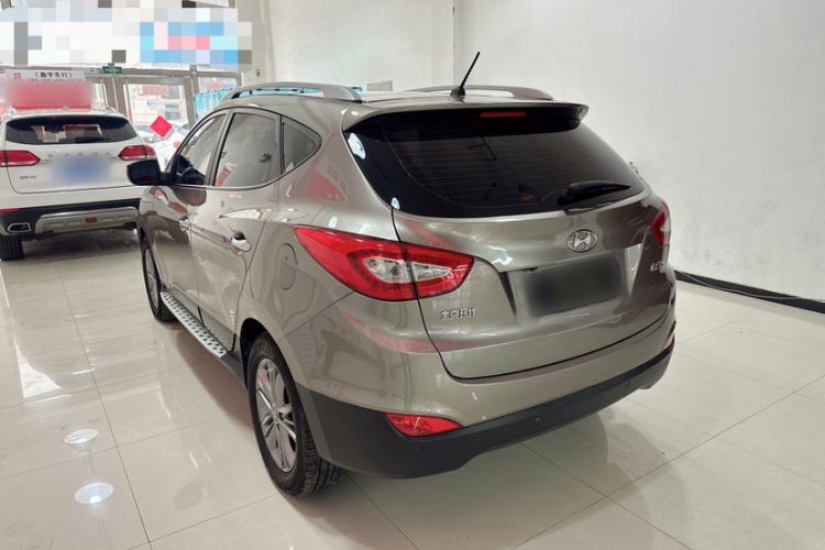 Used Hyundai ix35 2013 2.0L Automatic Two-Wheel Drive Smart GLS China IV Standard
