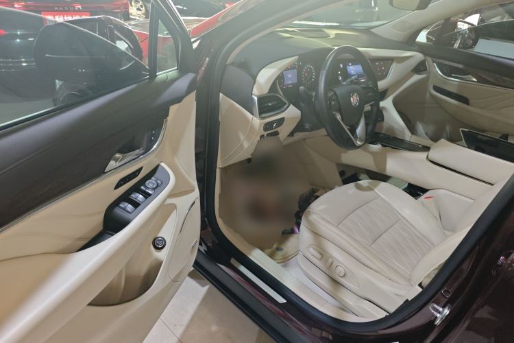 Used Buick Enclave 2022 652T 4x4 Avenir 6-Seater
