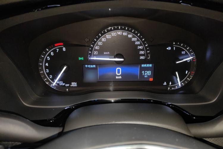 Used Cadillac XT5 2017 Anniversary Edition 25T Luxury Model